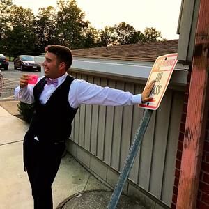 Meet your Posher, Travis